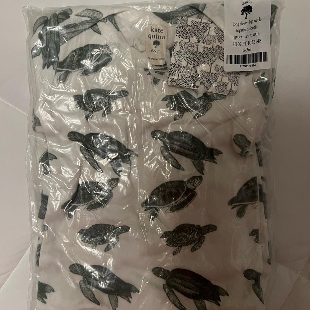New in bag Kate Quinn Sea Turtle Footie